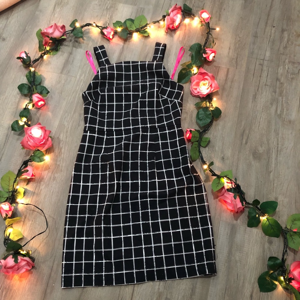 Betsy Johnson dress